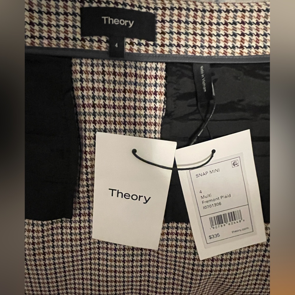 Theory Classic Plaid Skirt - Picture 3 of 3